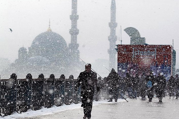 İstanbul'da kar yağışı devam edecek