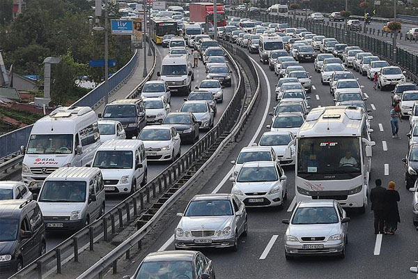 İstanbul'da yarın bazı yollar trafiğe kapatılacak