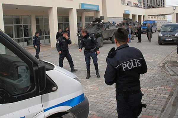 Şırnak'ta 7 PKK'lı teslim oldu