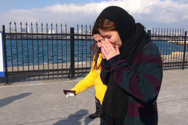 Selfie çekerken denize düştü