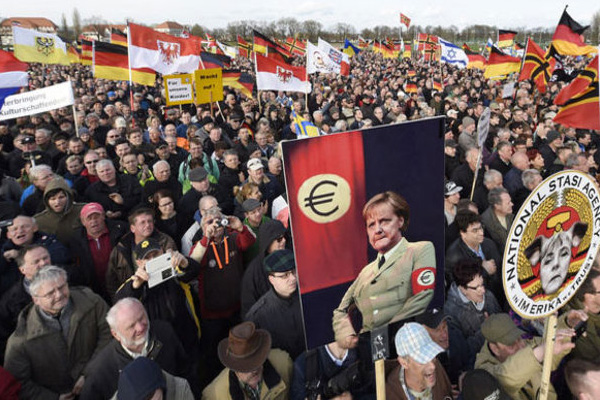 Göçmen karşıtı PEGİDA 14 ülkede sokağa inecek
