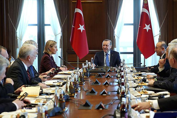 Erdoğan'dan 'kaymakamlar' hamlesi
