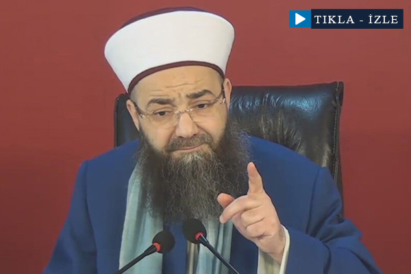 Cübbeli akademisyenleri eleştirdi