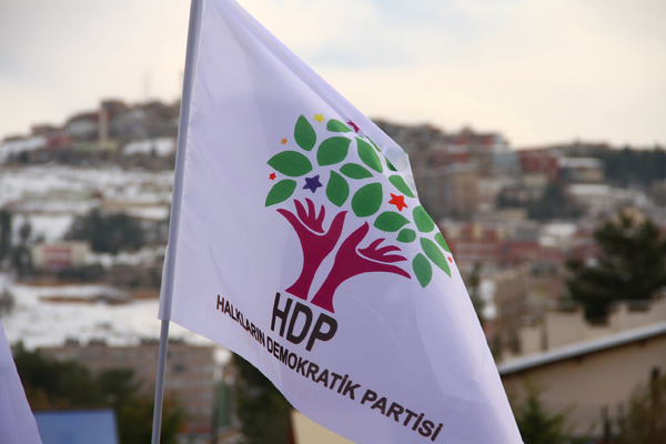 HDP'li vekiller açlık grevine başladı