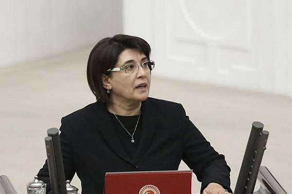 Leyla Zana’ya maaş ödenmedi