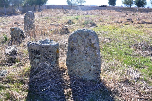 Tarihi mezarlar Kayılara ait olabilir