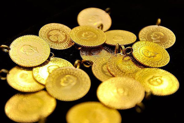 Altın fiyatları düşüşe geçti