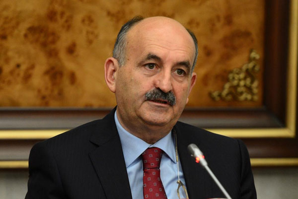 Sağlık Bakanlığı SMS’ ile uyarıyor