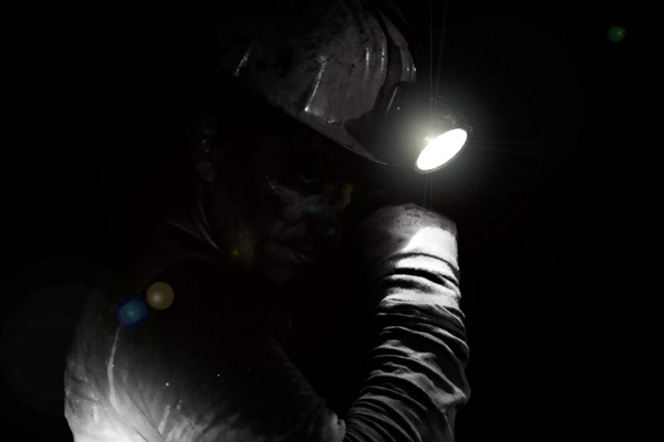 Madenciler 36 gün sonra kurtarıldı