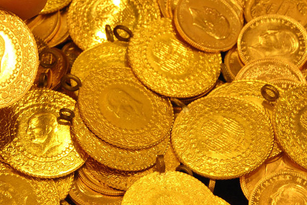 'Altın fiyatları yıl içinde tarihi rekor kırabilir'