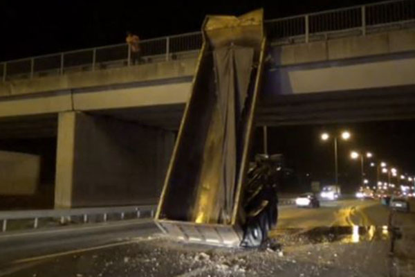 TEM'de korkutan kaza