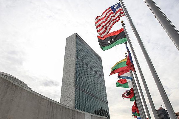 Mistura ile Suriyeli muhaliflerin görüşmesi başladı