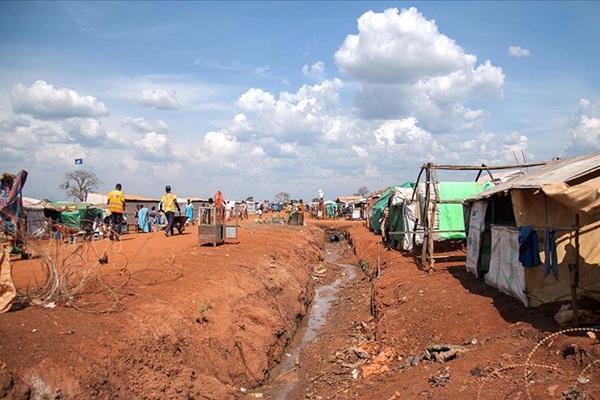 BM, Sudan'daki kampların yetkililere devredilmesini askıya aldı