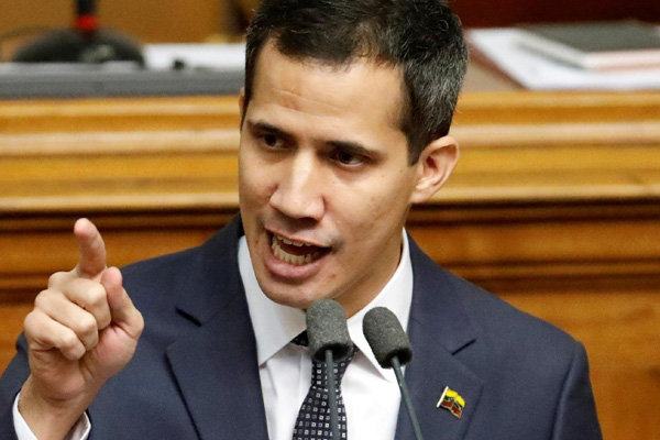 'Guaido'nun temsilcileri yolsuzluk yaptı' iddiası