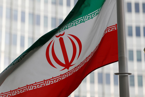 İran zenginleştirilmiş uranyum üretimini artıracağını duyurdu