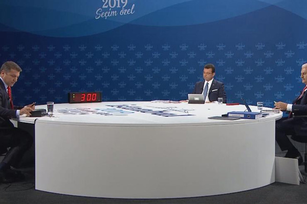 Küçükkaya'dan ''soruları verdi'' iddialarına yanıt