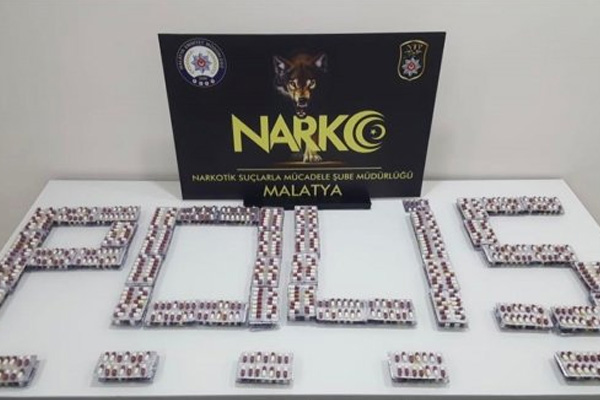 Malatya'da uyuşturucu satıcılarına baskın
