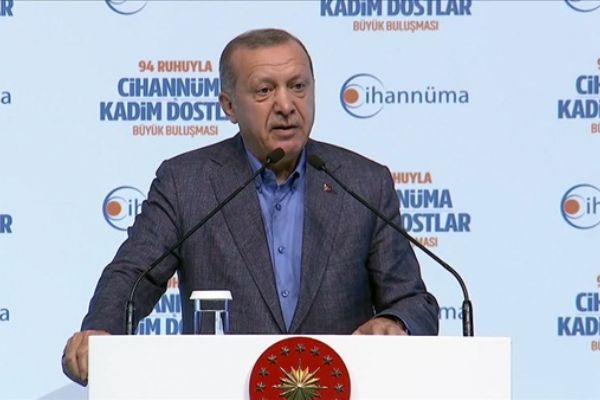 'Tarih Mursi'nin şehadetine yol açan zalimleri asla unutmayacaktır'