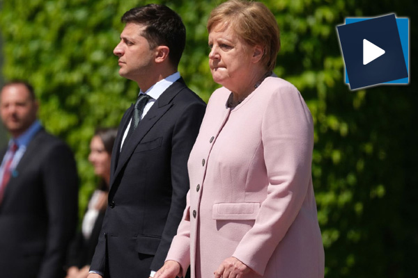 Merkel, tir tir titredi!