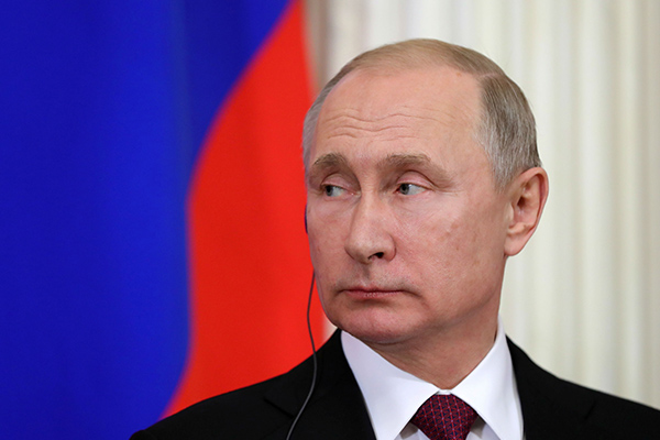 Putin, Gürcistan'a uçuşları yasakladı!