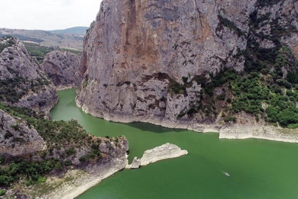 Doğa harikası Kaplancık Kanyonu ziyaretçilerini bekliyor