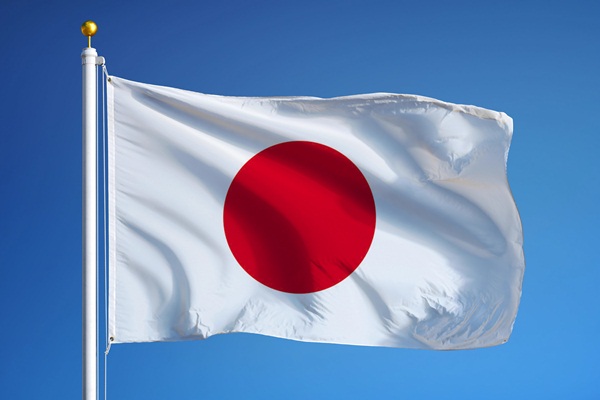 Sümüklü böcek, Japonya'da kaosa neden oldu