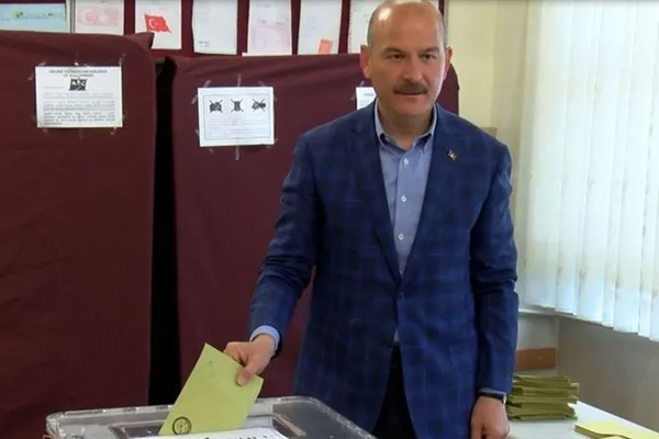 İçişleri Bakanı Süleyman Soylu oyunu kullandı