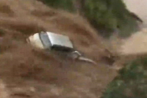 Çin’de sel faciası: 61 ölü