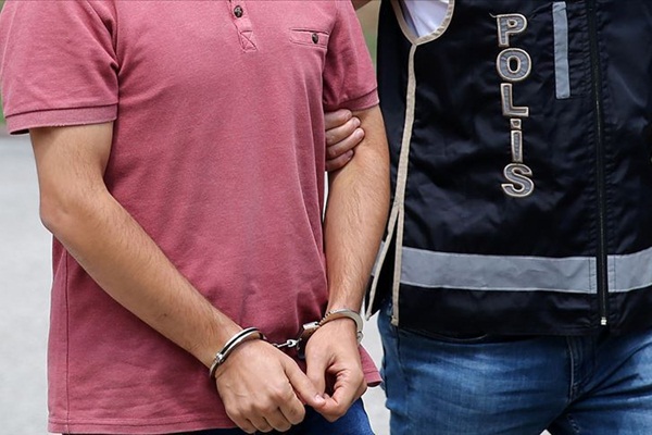 AK Partili sandık müşahitlerine hakaret eden kişi gözaltına alındı