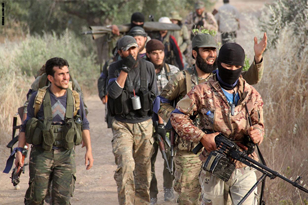 Hama ve İdlib’te, Esed güçlerine ağır darbe!