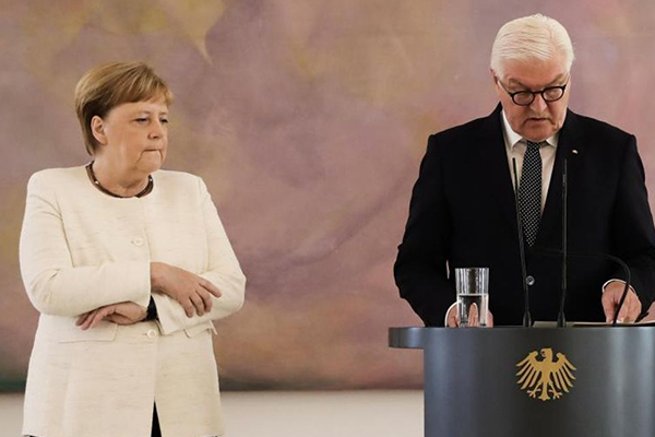 Merkel için herkesin içi titriyor!