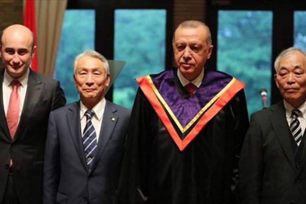 Cumhurbaşkanı Erdoğan: Pek çok Batılı komşumuz yüksek duvarlar arkasına saklanmayı tercih etti