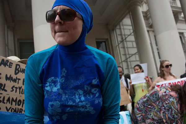 Fransa Başbakanı Philippe'den 'burkini' açıklaması