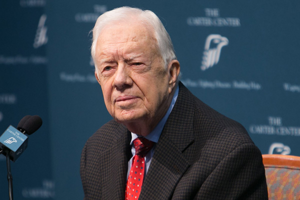 ABD eski Başkanı Jimmy Carter: Trump’a başkanlığı Rusya kazandırdı