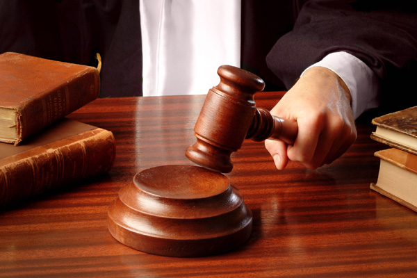 Eski Yargıtay üyesine hapis cezası