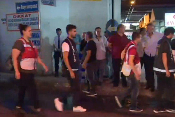 15 Temmuz Demokrasi Otogarı'nda operasyon: Giriş ve çıkışlar kapatıldı