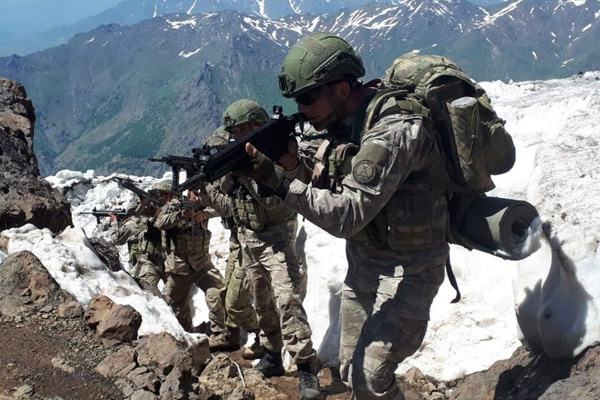 Hakkari'de terör operasyonu