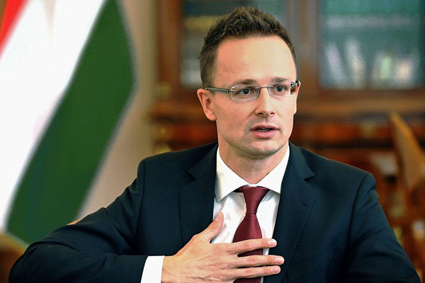 Macaristan'dan Ukrayna'ya ilişkileri düzeltme çağrısı