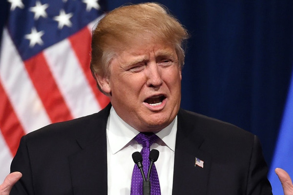 Trump’tan tartışmalı soru: Vatandaş mısınız?