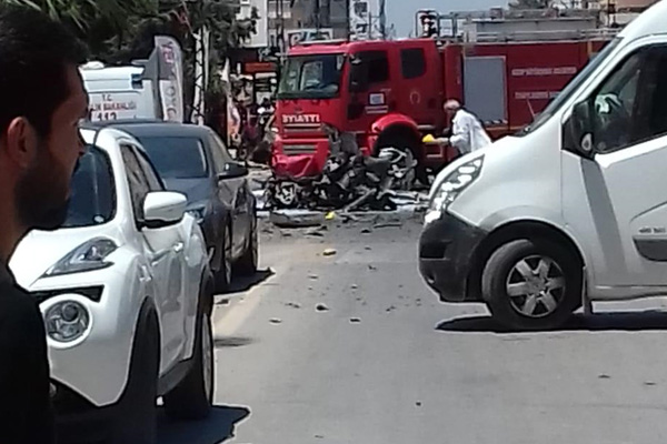 Reyhanlı'da patlama: Ölü ve yaralılar var