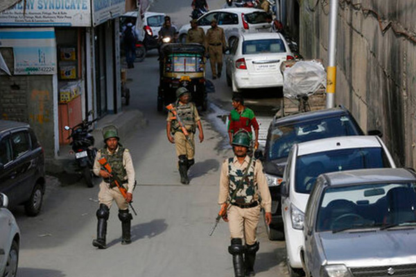 '5 askerin şehit olduğu Keşmir saldırısının arkasında Hindistan var'