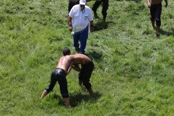 658. Tarihi Kırkpınar Yağlı Güreşleri devam ediyor
