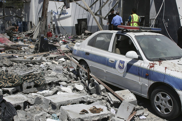 AB ülkeleri Libya'daki saldırıyı sadece ''kınadı''