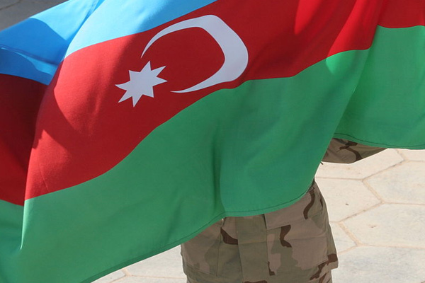 Azerbaycan askeri üssünde patlama