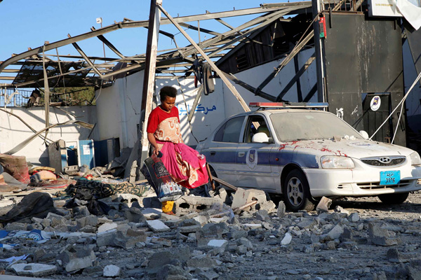 Libya İçişleri Bakanı: Mültecileri bombalayan F-16 BAE'ye aitti