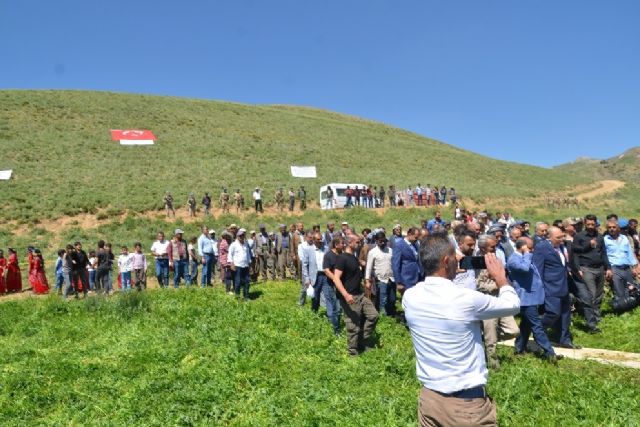 Bir dönem terörün kol gezdiği Kato Dağı'nda şenlik