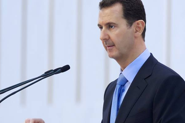 Esed rejimi istihbarat şeflerini 'temize çekti'