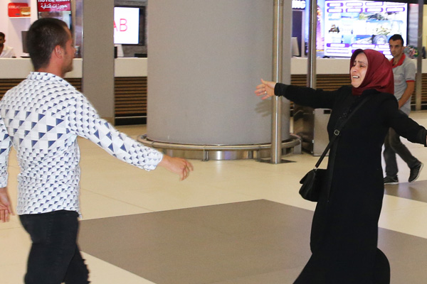 Hafter güçlerinin alıkoyduğu Türk gemiciler Türkiye'de