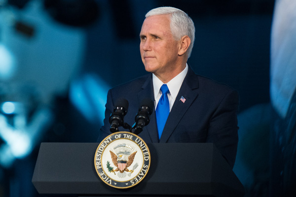 Mike Pence'ten İsrail yanlısı konferansta İran mesajı
