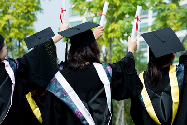 Japonya'daki sistem geliyor: Kadın üniversiteleri kurulacak